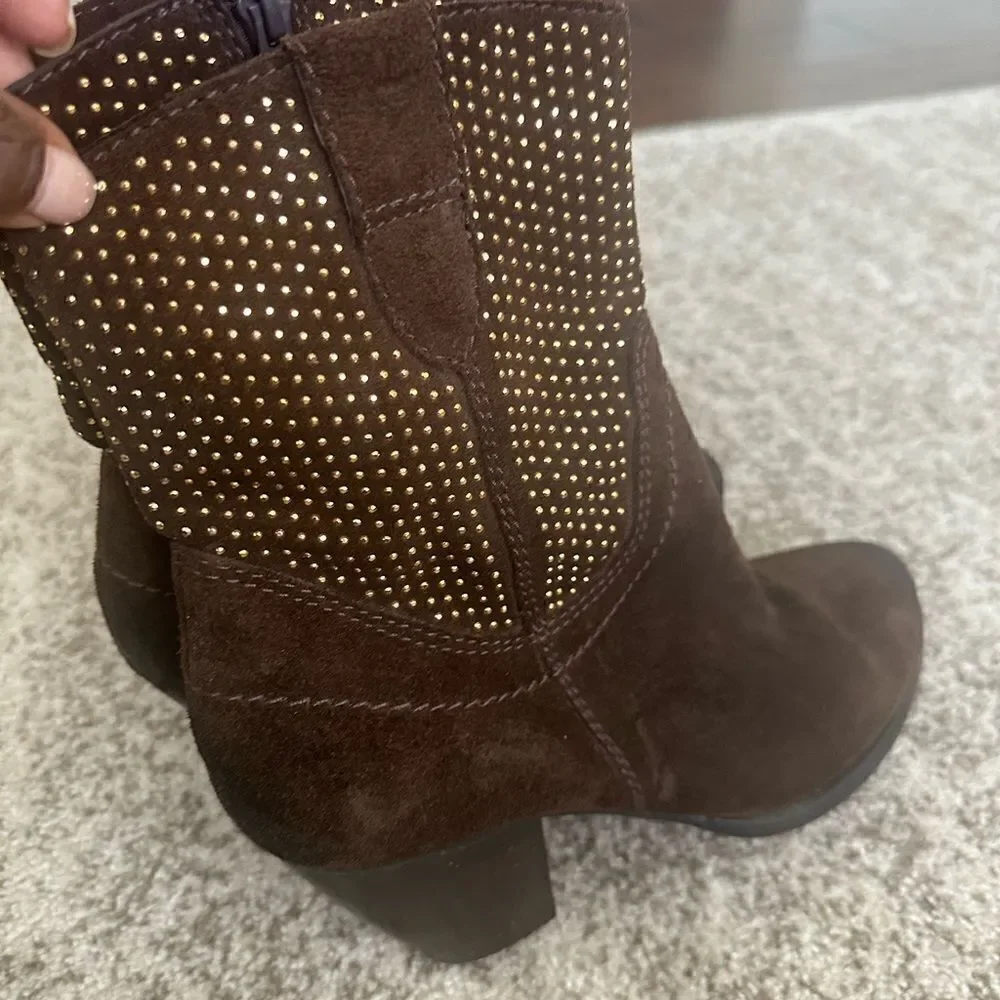 Vaneli Brown Suede Studded Ankle Boots 7